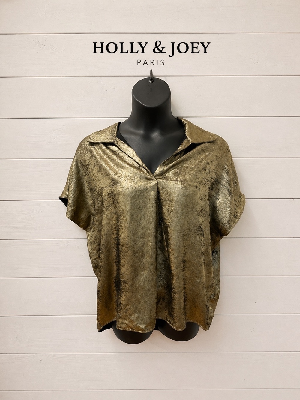 HOLLY & JOEY GOLD & BLACK SHIMMER BLOUSE – ONE SIZE (NEW)